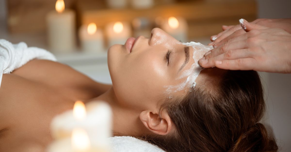 Featured Image for “Aromatherapy Facial for Glowing Skin”
